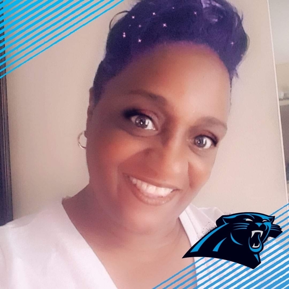 Meet your Posher, Danette - Picture 1 of 1